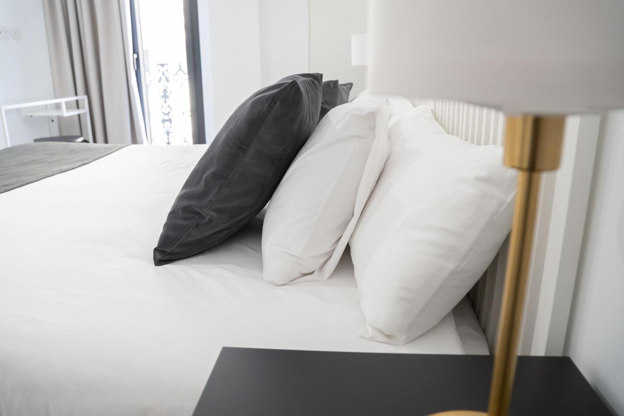 Apartamentos Mlc Ciudad De Linares Linares  Bagian luar foto