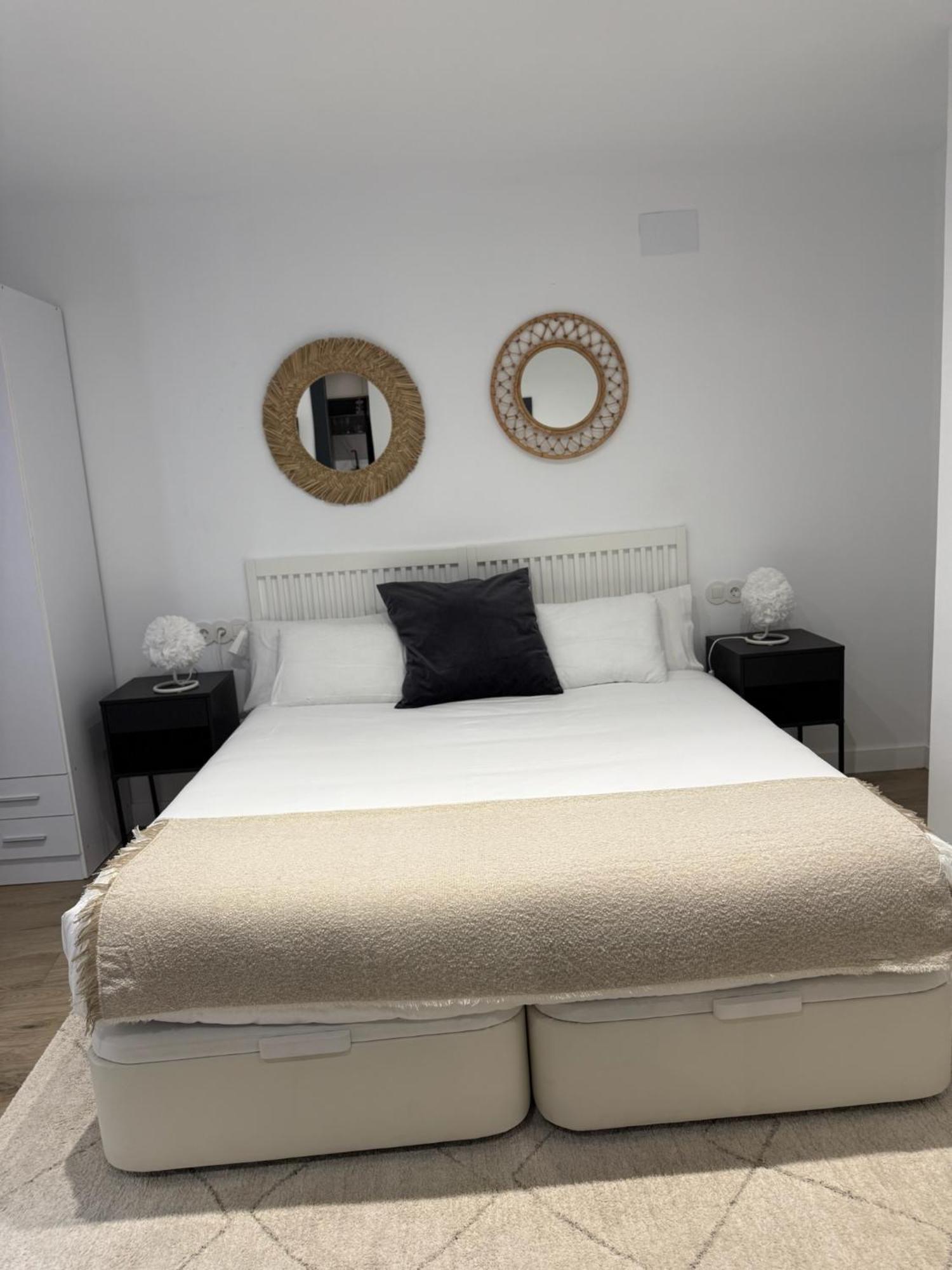Apartamentos Mlc Ciudad De Linares Linares  Bagian luar foto