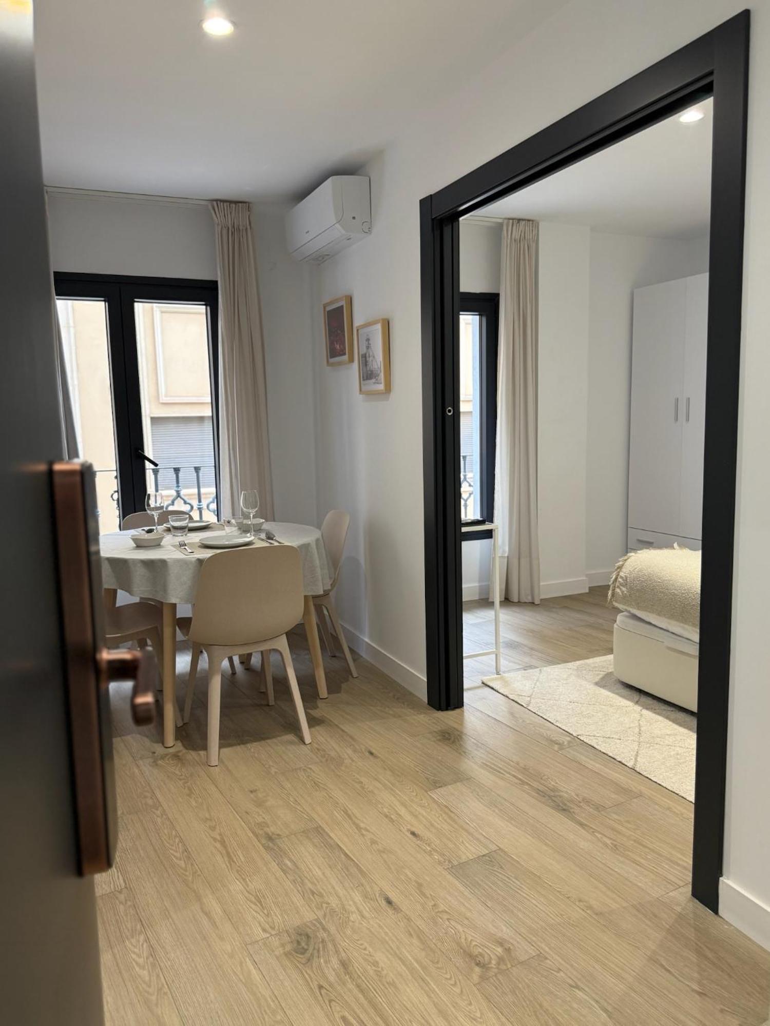 Apartamentos Mlc Ciudad De Linares Linares  Bagian luar foto