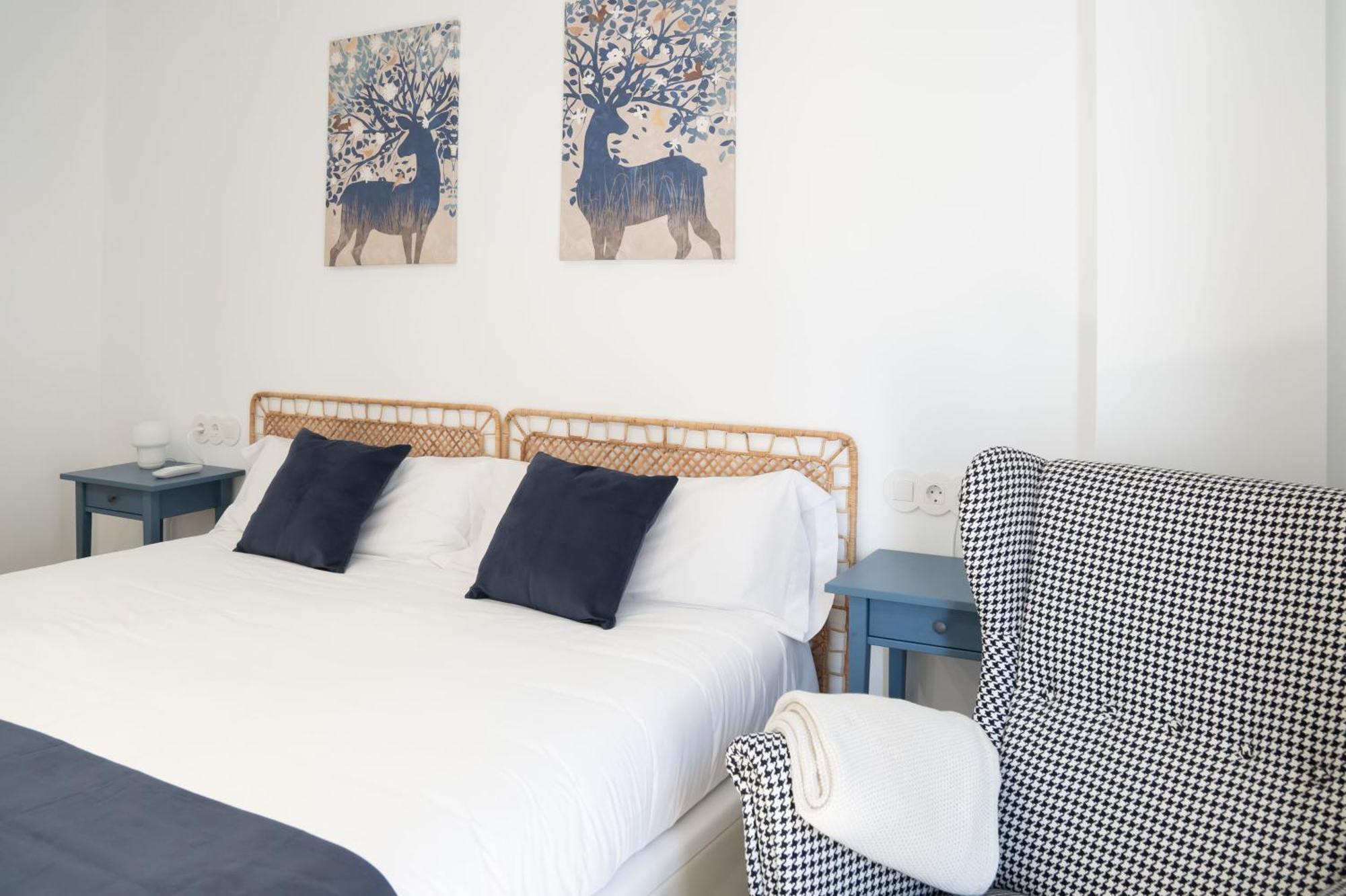 Apartamentos Mlc Ciudad De Linares Linares  Bagian luar foto