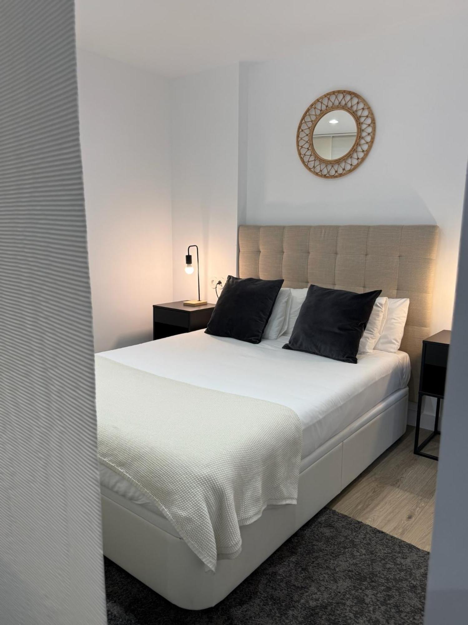 Apartamentos Mlc Ciudad De Linares Linares  Bagian luar foto